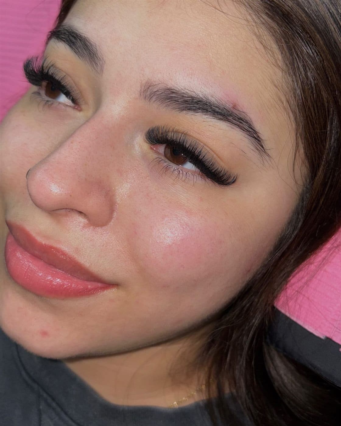 Fresh lashes, finished look